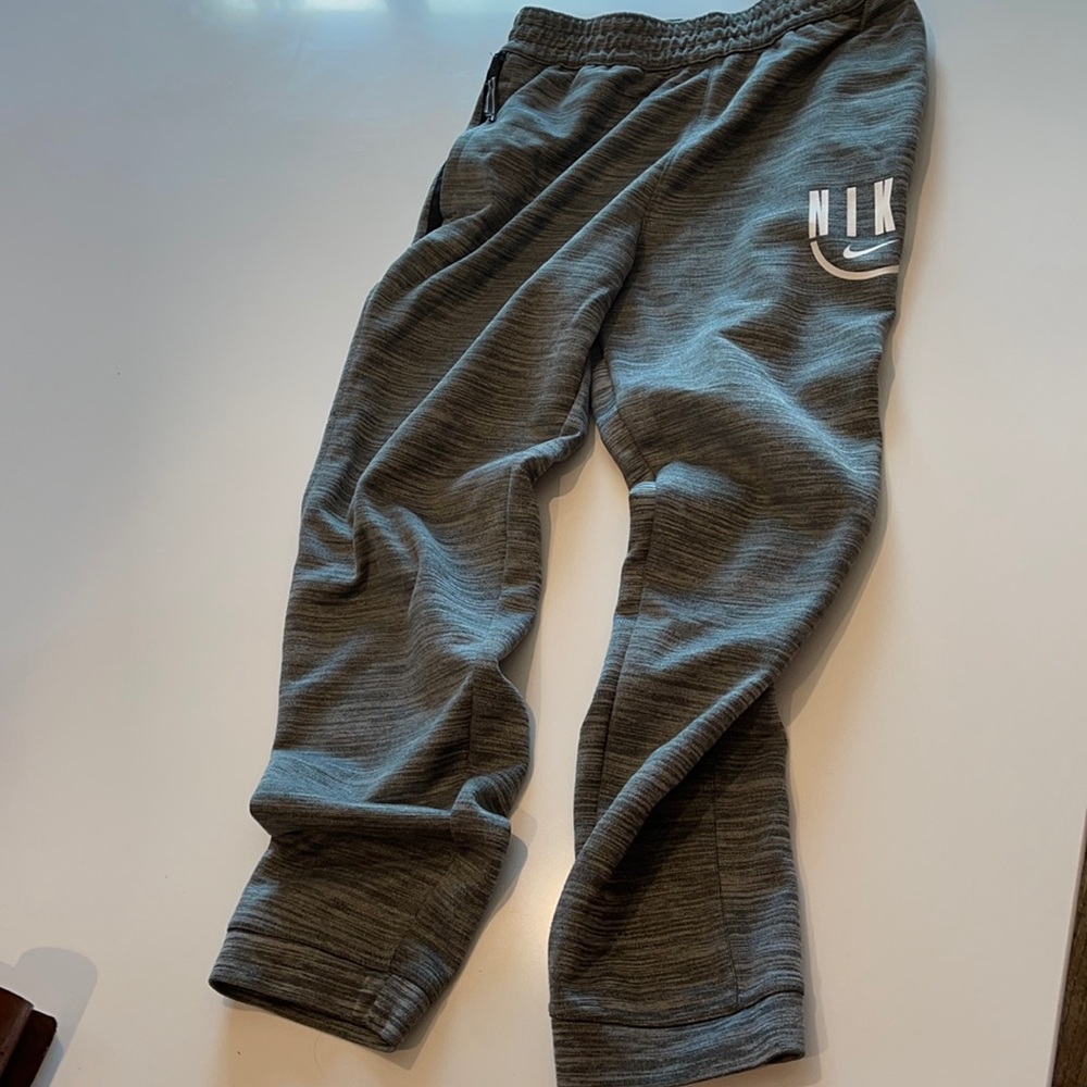 Boys Large Nike sweatpants